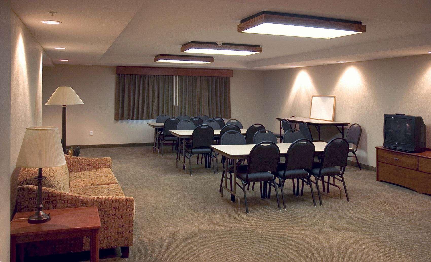 Americinn By Wyndham Charlevoix Dış mekan fotoğraf